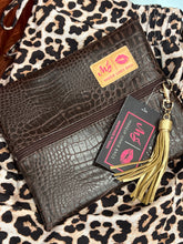 Load image into Gallery viewer, Small MakeUp Junkie