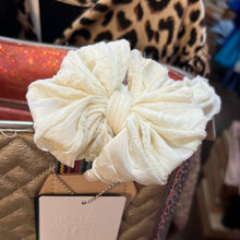 Load image into Gallery viewer, Couture Bowbands