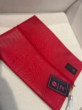 Load image into Gallery viewer, Large Makeup Junkie Bag