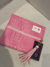 Load image into Gallery viewer, Small MakeUp Junkie