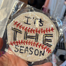 Load image into Gallery viewer, Beaded Coin Pouches