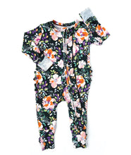 Load image into Gallery viewer, Gigi & Max 2 way Zippee's