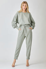 Load image into Gallery viewer, RISEN Soft Knit Jogger
