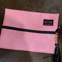 Load image into Gallery viewer, Medium MakeUp Junkie