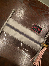 Load image into Gallery viewer, Small MakeUp Junkie