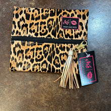 Load image into Gallery viewer, Small MakeUp Junkie