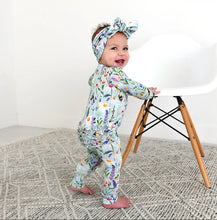 Load image into Gallery viewer, Newborn Ruffle Zippees
