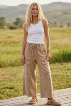 Load image into Gallery viewer, The Waverly Cargo Pant
