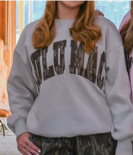 Load image into Gallery viewer, Lulu Mac Bottomland Sweatshirts
