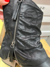 Load image into Gallery viewer, The Tranquil Boot
