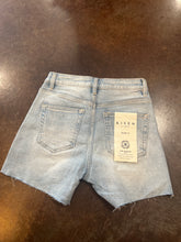 Load image into Gallery viewer, RISEN HR Light SideSlit Denim Short
