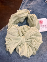 Load image into Gallery viewer, Couture Bowbands
