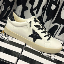 Load image into Gallery viewer, Black/White Star Gameday Sneaker
