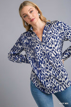 Load image into Gallery viewer, The Navy Night Out Button Top
