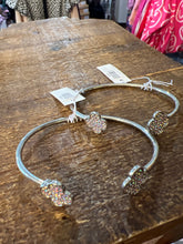 Load image into Gallery viewer, Misc Silver &amp; Gold Bracelet
