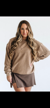 Load image into Gallery viewer, The Ombre Cord Pullover
