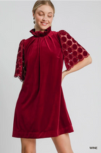 Load image into Gallery viewer, The Velvet Flirtatious Dress
