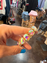 Load image into Gallery viewer, Pink Panache Stone bracelet
