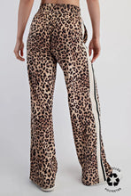 Load image into Gallery viewer, The Safari Butter Straight Pant
