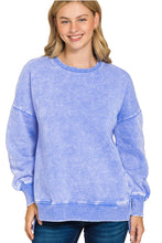 Load image into Gallery viewer, Makin Moves Pullover
