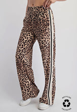 Load image into Gallery viewer, The Safari Butter Straight Pant
