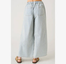 Load image into Gallery viewer, The Washed Denim Pant
