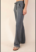 Load image into Gallery viewer, The Scuba Straight Pant
