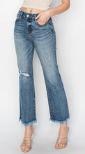 Load image into Gallery viewer, RISEN HR Bootcut Crop
