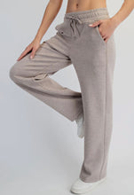 Load image into Gallery viewer, The Scuba Straight Pant
