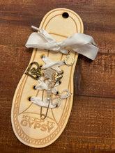 Load image into Gallery viewer, KIG Shoe Lace Charms
