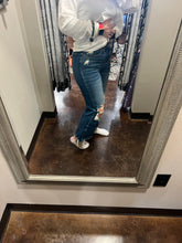 Load image into Gallery viewer, The LilyMae Distressed Kick Flare
