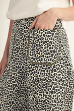 Load image into Gallery viewer, The Ivory Leopard Hotpant
