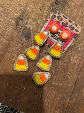 Load image into Gallery viewer, The Kaylie Beaded Earring
