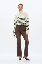 Load image into Gallery viewer, BAYEA&#39;S COCOA HR Flare
