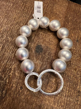 Load image into Gallery viewer, The Hammered Bead Bracelet

