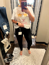 Load image into Gallery viewer, Lovervet Black Mid Rise Skinny
