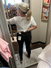 Load image into Gallery viewer, Lovervet Black Mid Rise Skinny
