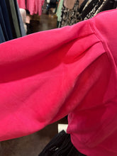 Load image into Gallery viewer, The Full Of Cheer Lily Pullover
