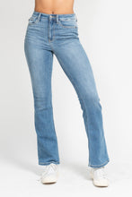 Load image into Gallery viewer, JUDY BLUE CORE HW Contrast BootCut
