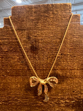 Load image into Gallery viewer, The Big Bow Necklace
