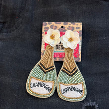 Load image into Gallery viewer, The Kaylie Beaded Earring

