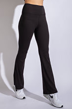 Load image into Gallery viewer, Butter Soft Flare Leggings
