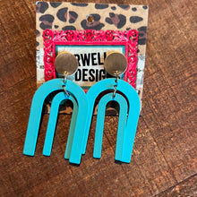 Load image into Gallery viewer, The Clayton Earring
