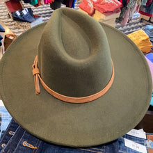 Load image into Gallery viewer, Wide Bream Felt Hat
