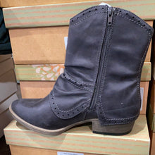 Load image into Gallery viewer, The B Don Boot
