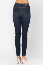 Load image into Gallery viewer, Judy Blue Pull On Jegging
