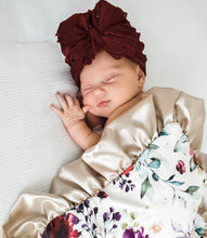 Load image into Gallery viewer, Cozy Crib Blankets
