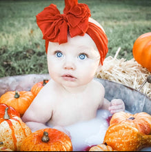 Load image into Gallery viewer, Couture Bowbands
