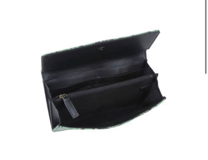 Myra Pleazure Wallet