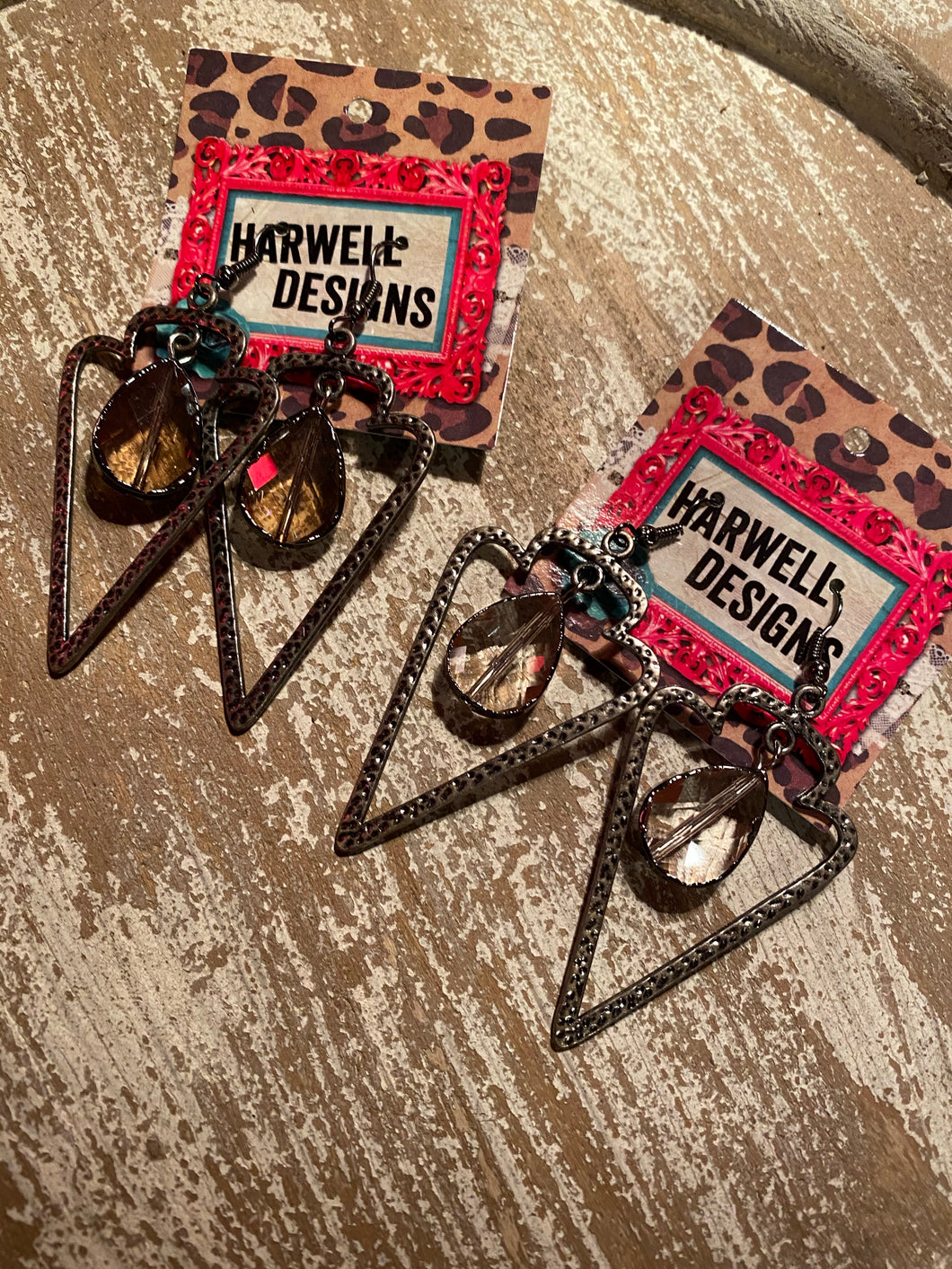 Arrowhead Natural Stone Earring